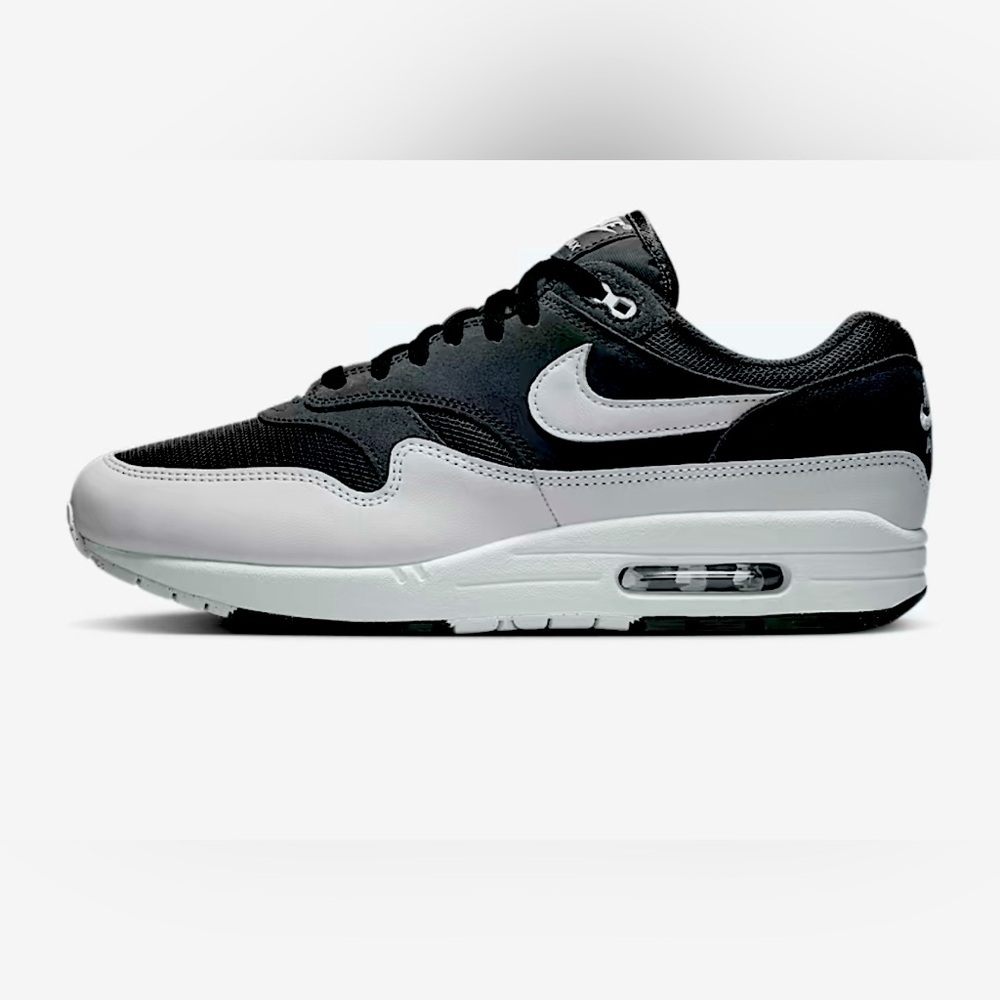 Nike Air Max 1 Essential Men's Black and White Sneakers - M9
